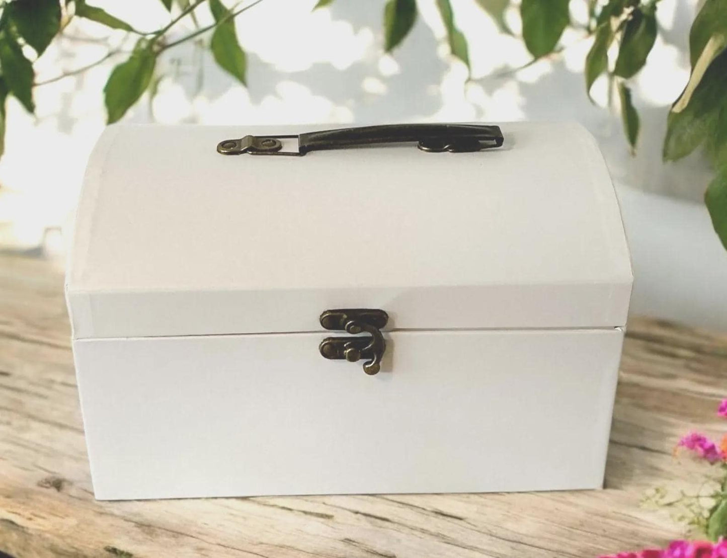 Sending a Hug Vintage Style Gift Box