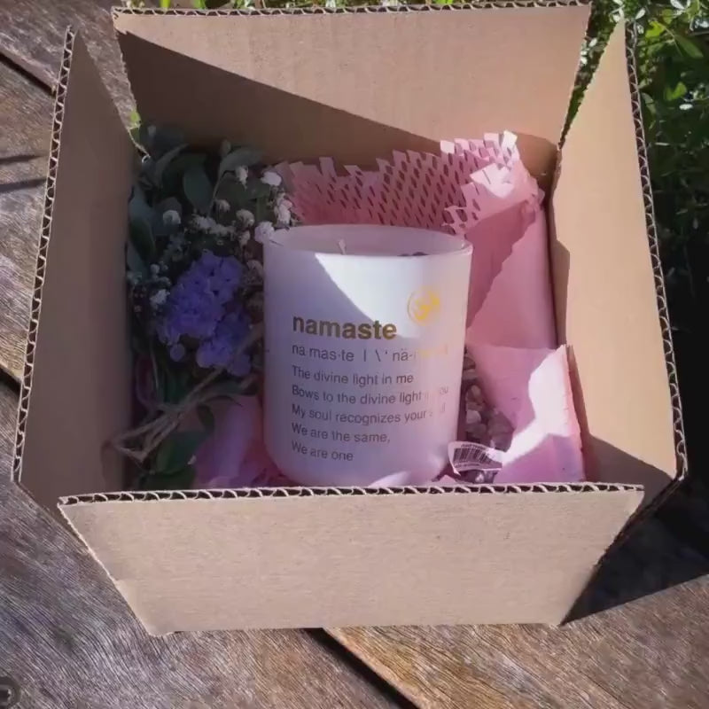 Crystal Candle Gift Box with Bracelet – Amethyst or Rose Quartz – Self Care Gift – Namaste Candle – Spiritual Gift for Her –Healing Gift Box